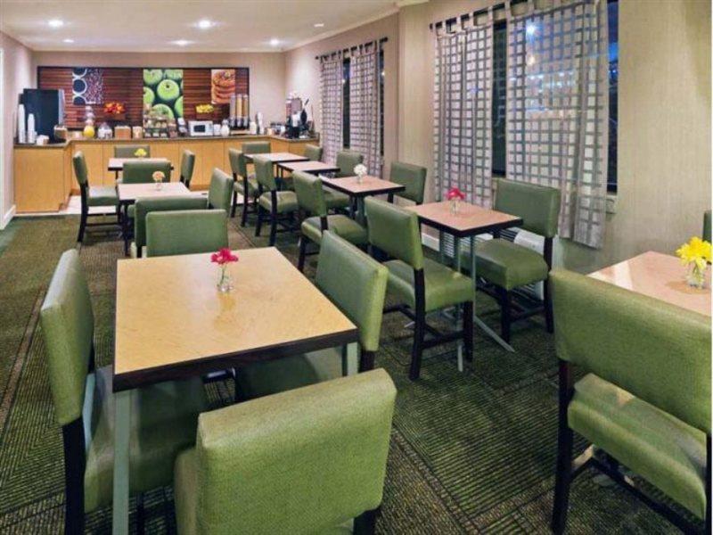 La Quinta By Wyndham Houston Nw Brookhollow Екстериор снимка